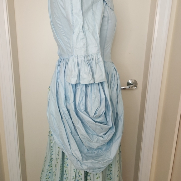 Antique Colonial Fronteer Floral Dress - Picture 9 of 15